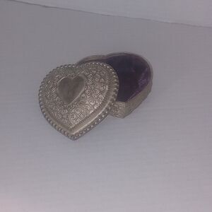 Heart-Shaped Silver Jewelry Box